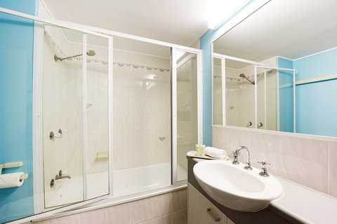 Lindomare Apartments - Surfers Paradise Gold Coast 39