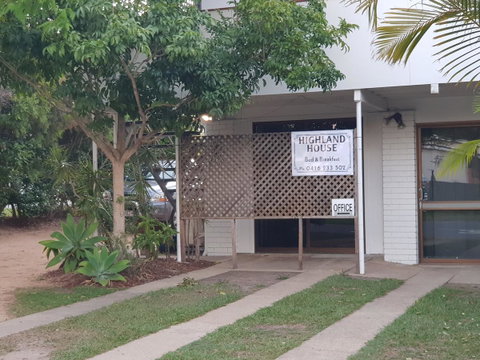 Highland House - Surfers Paradise Gold Coast 27