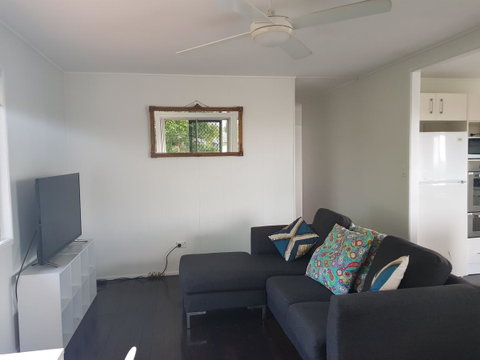 Highland House - Surfers Paradise Gold Coast 20