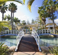 DB Broadbeach Private Apartments with Coastal Holiday Apts - Surfers Paradise Gold Coast