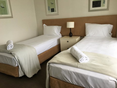 Surfers Century Oceanside Apartments - Surfers Paradise Gold Coast 18