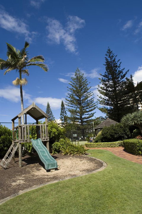 Surfers Century Oceanside Apartments - Surfers Paradise Gold Coast 29