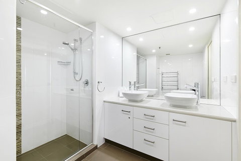 Surfers Century Oceanside Apartments - Surfers Paradise Gold Coast 9