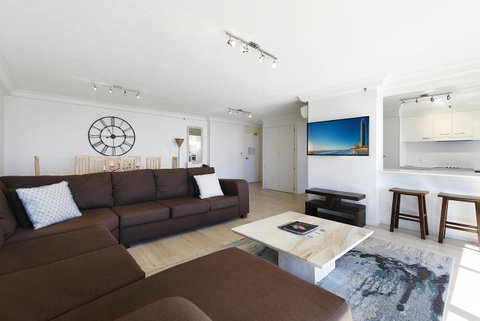 Surfers Century Oceanside Apartments - Surfers Paradise Gold Coast 13