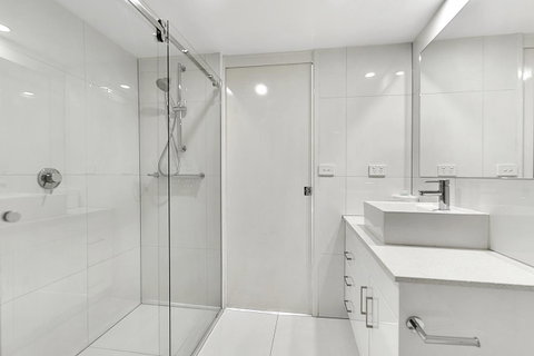 Surfers Century Oceanside Apartments - Surfers Paradise Gold Coast 3
