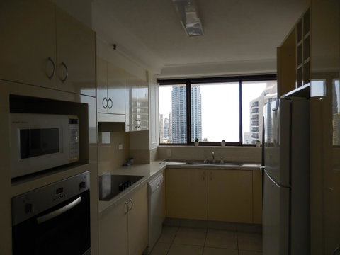 Surfers Century Oceanside Apartments - Surfers Paradise Gold Coast 42