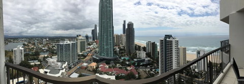 Surfers Century Oceanside Apartments - Surfers Paradise Gold Coast 17