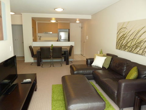Terrace On Gregory Apartments - Surfers Paradise Gold Coast 4