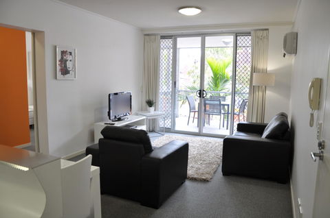 Terrace On Gregory Apartments - Surfers Paradise Gold Coast 2