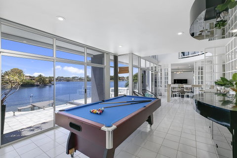 Havana Blue - Large 4 Bedroom Family Home - Surfers Paradise Gold Coast 5