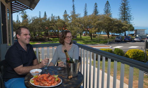 Pale Pacific Holiday Units - Surfers Paradise Gold Coast 2