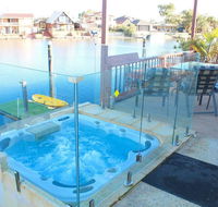 Waterside Resort Style - Surfers Paradise Gold Coast