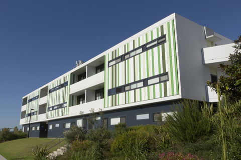 Western Sydney University Village - Campbelltown - Surfers Paradise Gold Coast 3