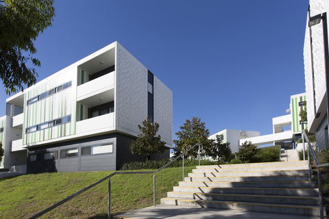 Western Sydney University Village - Campbelltown - Surfers Paradise Gold Coast 0