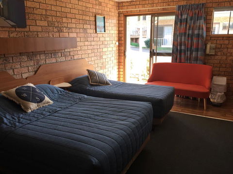 Whale Fisher Motel - Surfers Paradise Gold Coast 2