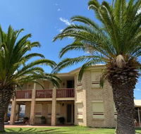 Whispering Palms - Surfers Paradise Gold Coast