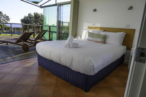 White Sands Estate - Surfers Paradise Gold Coast 2