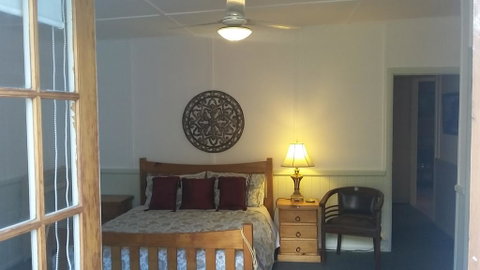 Windswept Country Retreat - Surfers Paradise Gold Coast 2