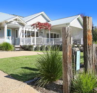Winter Home - Our Place at Bright - Surfers Paradise Gold Coast