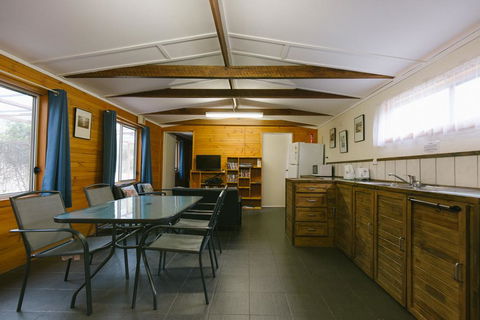 Wonboyn Cabins - Surfers Paradise Gold Coast 0