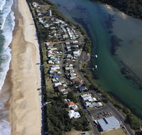 Wooli Holiday Units - Surfers Paradise Gold Coast