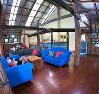 Woolshed Eco Lodge - Surfers Paradise Gold Coast