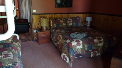 Wrenwood Chalets - Surfers Paradise Gold Coast 1