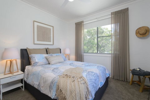 YARINGA - Retreat Style Accomodation With Swimming Pool - Surfers Paradise Gold Coast 2