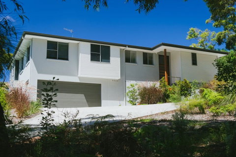 YARINGA - Retreat Style Accomodation With Swimming Pool - Surfers Paradise Gold Coast 1