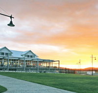 York Cove Holiday Hotel - Surfers Paradise Gold Coast