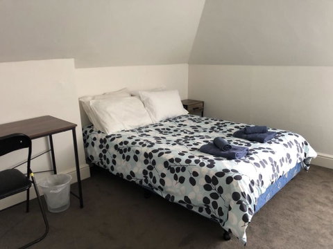 Your Home In Sandy Bay - Surfers Paradise Gold Coast 2