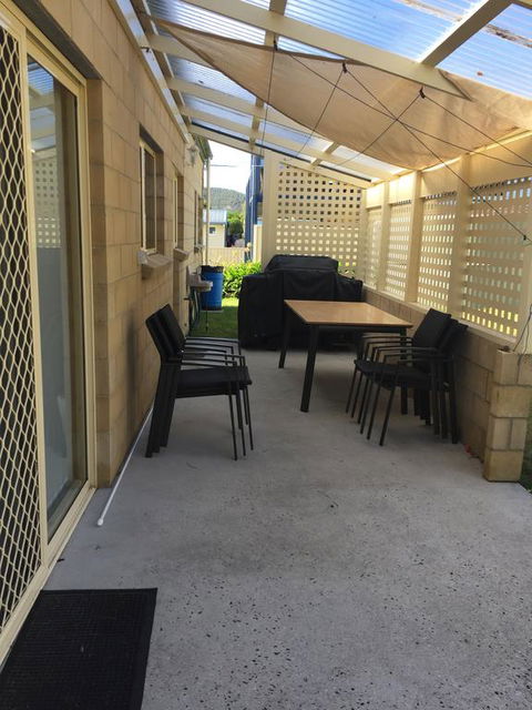 Rose Cottage Sisters Beach Accommodation - Surfers Paradise Gold Coast 1