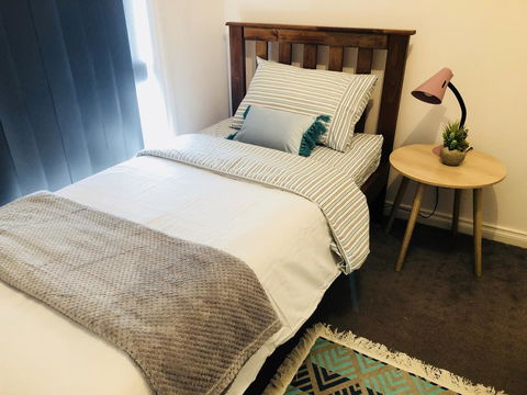 Haven Family& Dog Freindly , Close To Hospital, Airport, Bunnings - Surfers Paradise Gold Coast 0