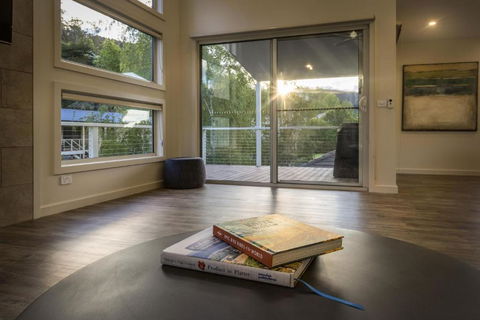 A Pear Tree Loft - Surfers Paradise Gold Coast 3