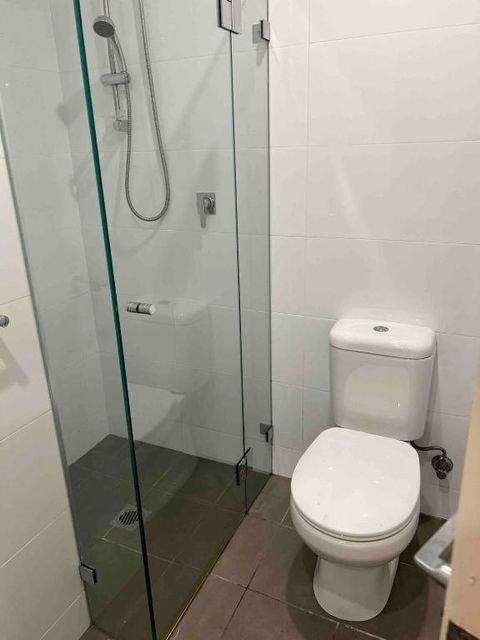 A Private Room - 1 Train Stop To Chatswood CBD - Surfers Paradise Gold Coast 4