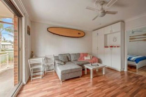 A Reef Intermission - A Coast Break At Mollymook - Surfers Paradise Gold Coast 3