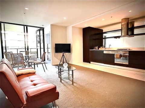 Abbotsford Apartment: Yarra River & CBD Nearby - Surfers Paradise Gold Coast 0