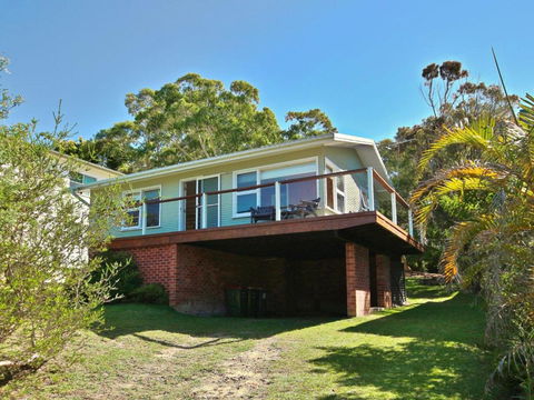 Acacia Cottage At Hyams Beach - Surfers Paradise Gold Coast 1