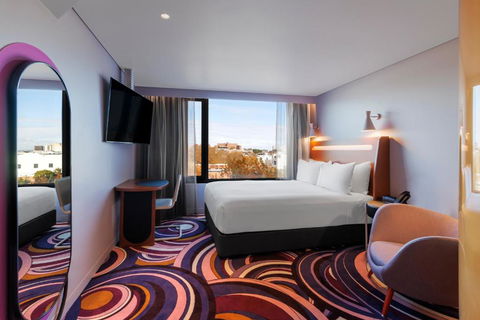 Adge Hotel And Residences - Surfers Paradise Gold Coast 1