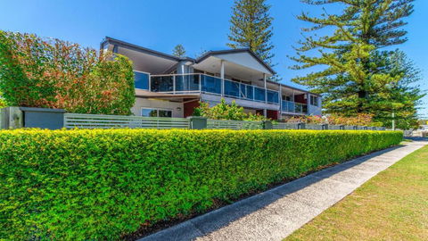 Adrift Apartments - Surfers Paradise Gold Coast 0