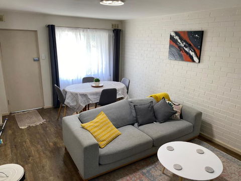 Affordable Inglewood Apartment+Pool - Surfers Paradise Gold Coast 3