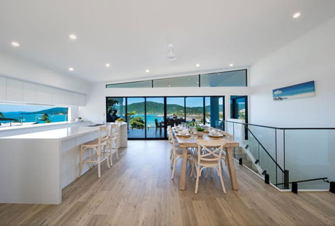 Airlie Bay View - Surfers Paradise Gold Coast 3