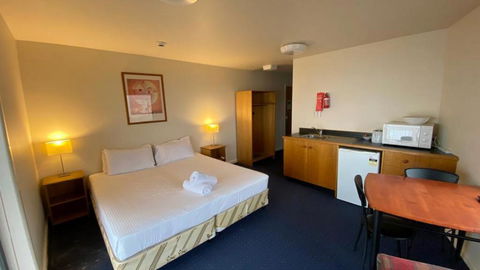 Alpine Heights 14 - Surfers Paradise Gold Coast 2