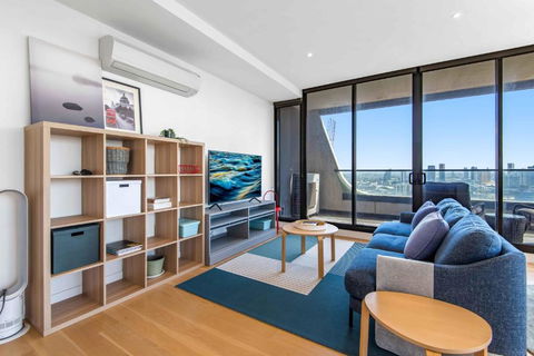 Amazing City Sea & Shrine View W Free Parking - Surfers Paradise Gold Coast 1
