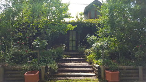 Angaston By The Winter Creek - Surfers Paradise Gold Coast 1