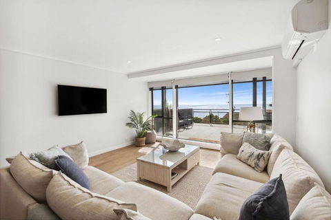 Apartment 12 Pacific Apartments - Surfers Paradise Gold Coast 1