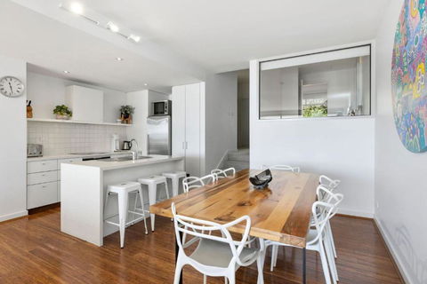 Apartment 18 Kalimna - Surfers Paradise Gold Coast 4