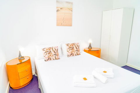 Apartment 22 Burswood - Surfers Paradise Gold Coast 4