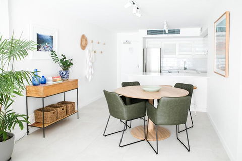 Aqua Linea - Surfers Paradise Gold Coast 3