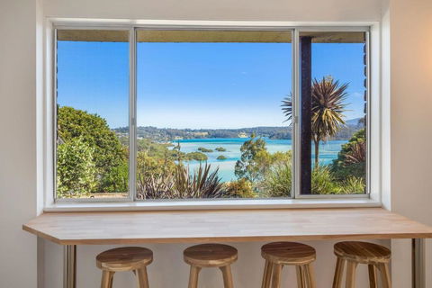 Aque Blu - 11 Hillcrest Ave North Narooma - Surfers Paradise Gold Coast 1
